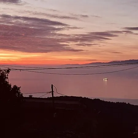 Sunset Serenity Apartment Sotir